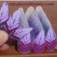 Violet and red feather cane